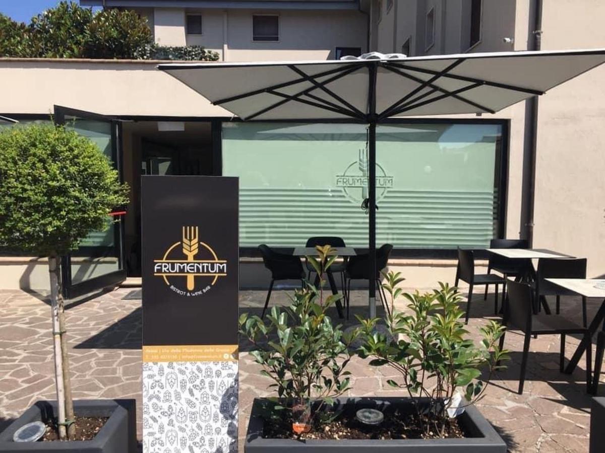 Le Grazie Hotel Assisi Bagian luar foto