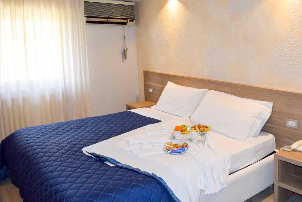 Le Grazie Hotel Assisi Bagian luar foto