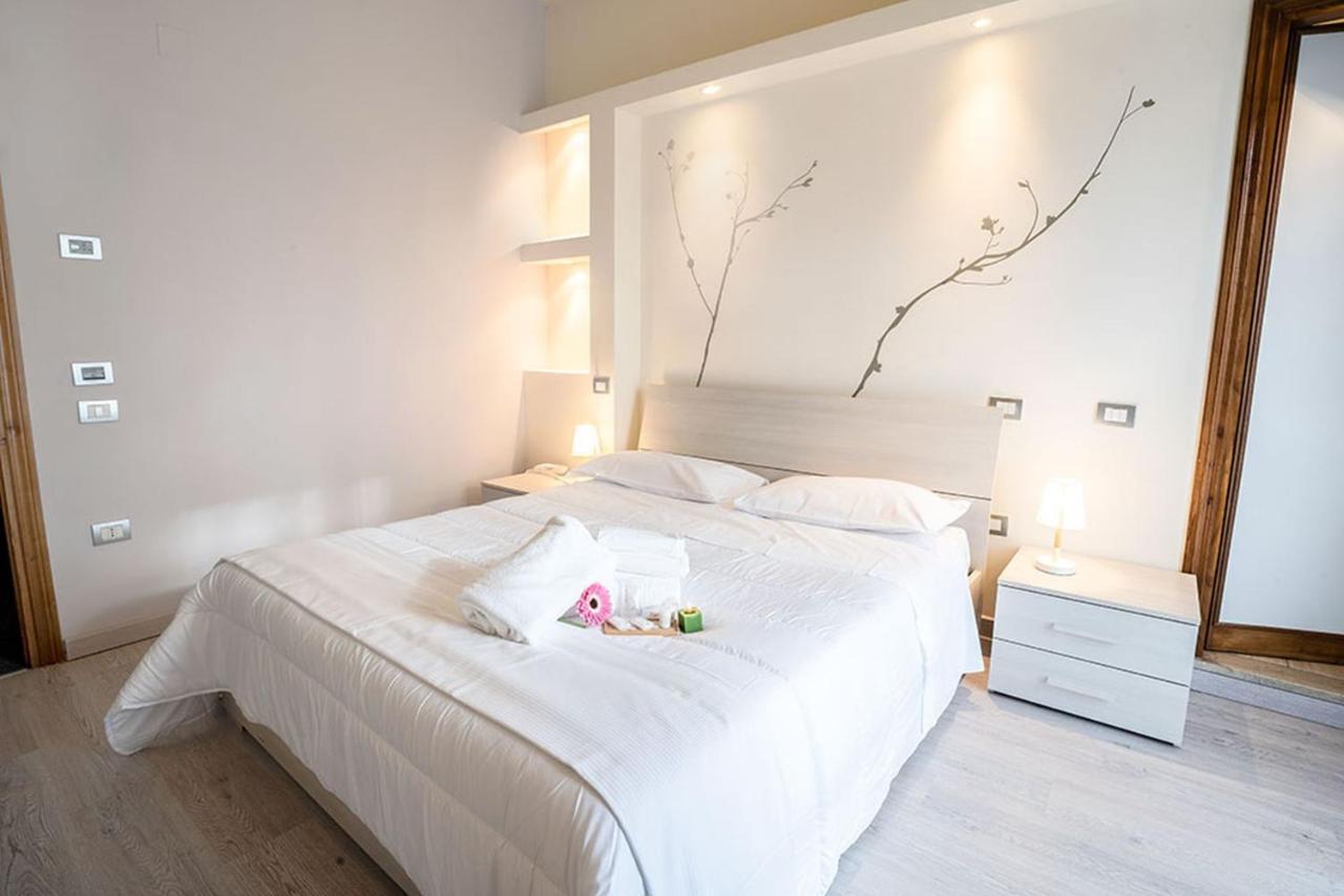 Le Grazie Hotel Assisi Bagian luar foto