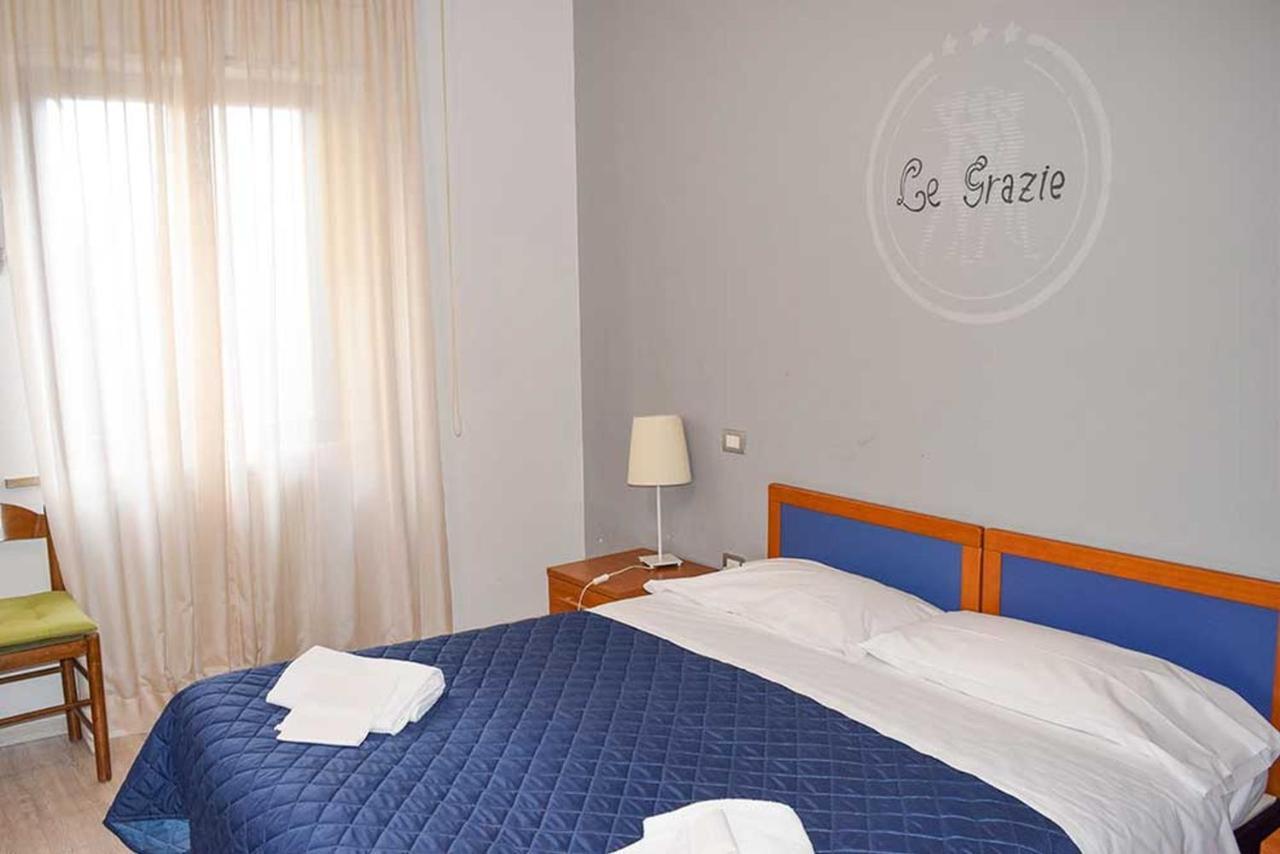 Le Grazie Hotel Assisi Bagian luar foto